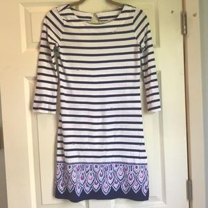 Lilly Pulitzer woman’s t shirt shift dress